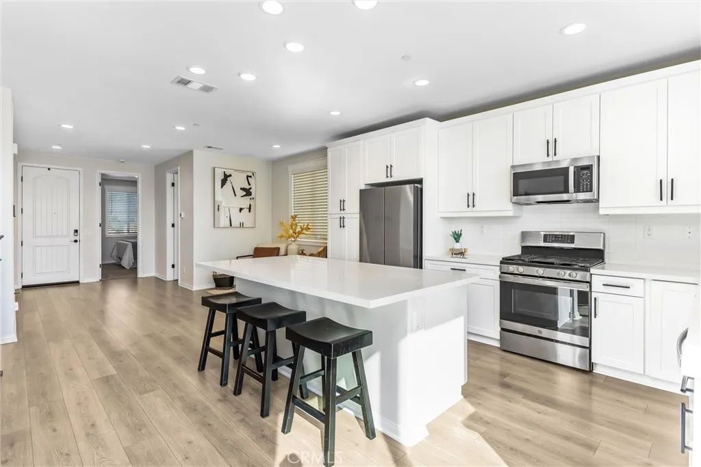 35631 Alexis, Beaumont, California 92223 home-pic-5